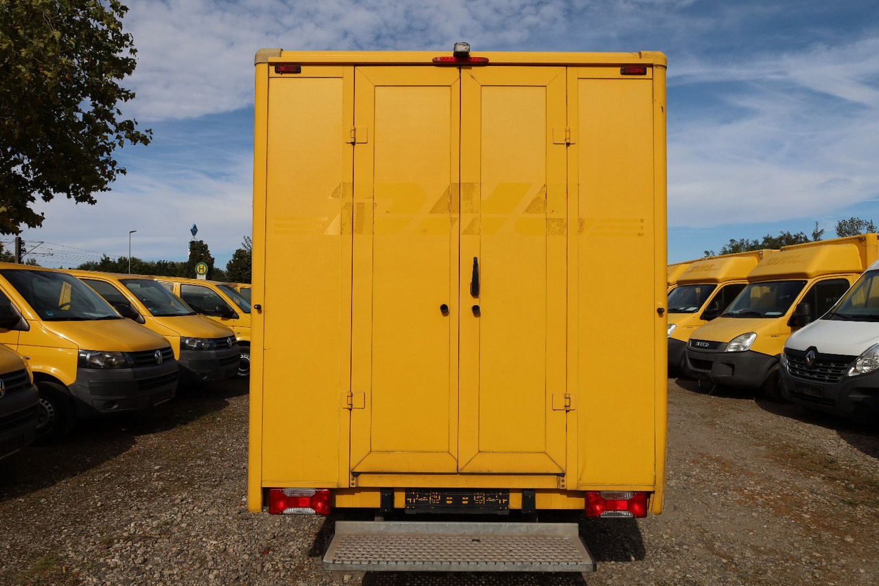 Iveco Daily/ EU5/ 1. Hand/ Postfahrtzeug/KURZ - Pikkubussi: kuva Iveco Daily/ EU5/ 1. Hand/ Postfahrtzeug/KURZ - Pikkubussi Iveco Daily/ EU5/ 1. Hand/ Postfahrtzeug/KURZ - Pikkubussi: kuva Iveco Daily/ EU5/ 1. Hand/ Postfahrtzeug/KURZ - Pikkubussi