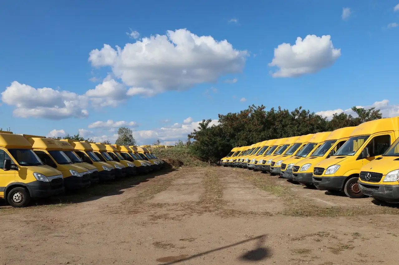Iveco IS35SI2AA Daily/ Regalsystem/Luftfeder/1. Hand - Jakeluauto: kuva Iveco IS35SI2AA Daily/ Regalsystem/Luftfeder/1. Hand - Jakeluauto Iveco IS35SI2AA Daily/ Regalsystem/Luftfeder/1. Hand - Jakeluauto: kuva Iveco IS35SI2AA Daily/ Regalsystem/Luftfeder/1. Hand - Jakeluauto