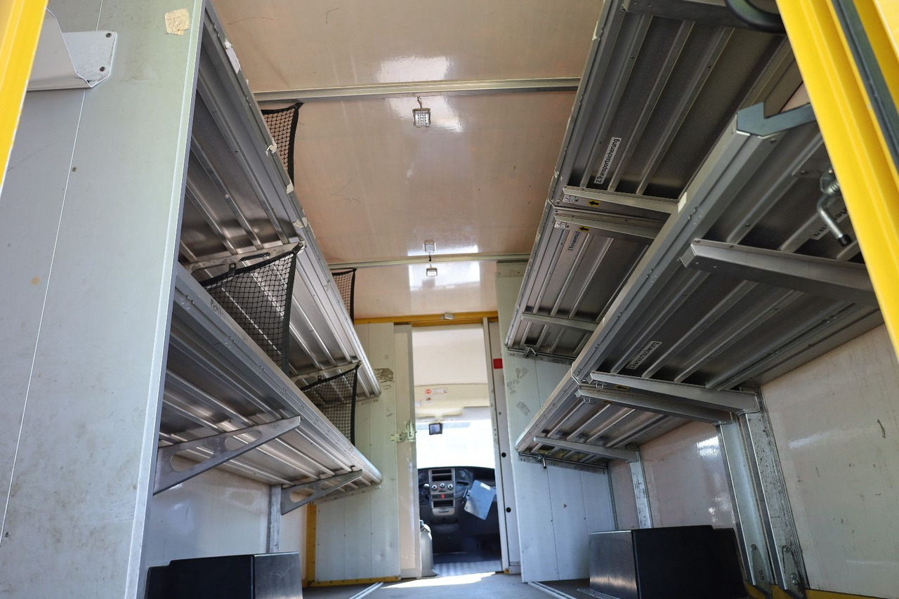 Jakeluauto Iveco IS35SI2AA Daily/ Regalsystem/Luftfeder: kuva Jakeluauto Iveco IS35SI2AA Daily/ Regalsystem/Luftfeder