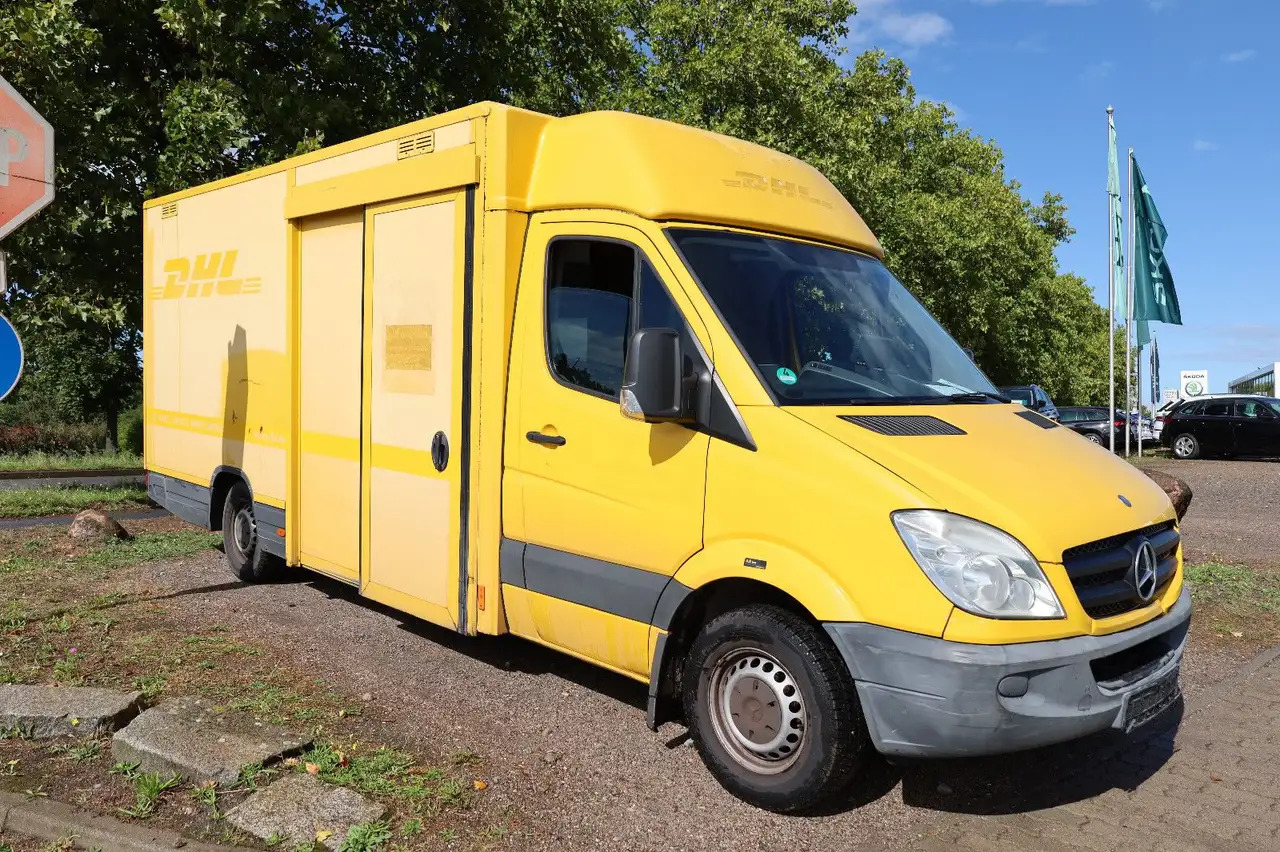 Mercedes-Benz Sprinter II Pritsche/ Koffer/Regalsystem - Jakeluauto: kuva Mercedes-Benz Sprinter II Pritsche/ Koffer/Regalsystem - Jakeluauto Mercedes-Benz Sprinter II Pritsche/ Koffer/Regalsystem - Jakeluauto: kuva Mercedes-Benz Sprinter II Pritsche/ Koffer/Regalsystem - Jakeluauto