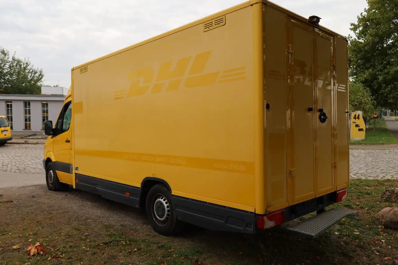 Mercedes-Benz Sprinter II Pritsche/ Koffer/Regalsystem - Jakeluauto: kuva Mercedes-Benz Sprinter II Pritsche/ Koffer/Regalsystem - Jakeluauto Mercedes-Benz Sprinter II Pritsche/ Koffer/Regalsystem - Jakeluauto: kuva Mercedes-Benz Sprinter II Pritsche/ Koffer/Regalsystem - Jakeluauto