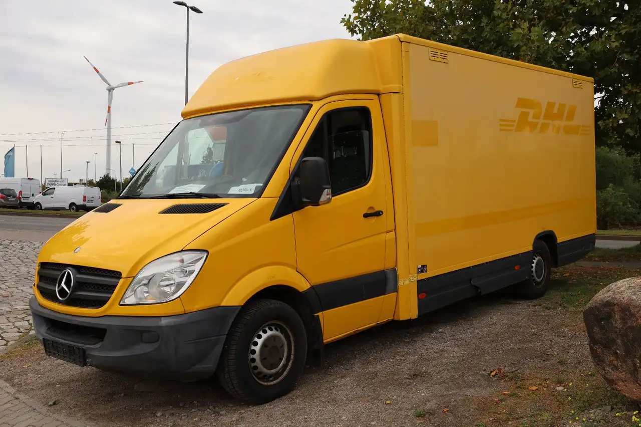 Mercedes-Benz Sprinter II Pritsche/ Koffer/Regalsystem - Jakeluauto: kuva Mercedes-Benz Sprinter II Pritsche/ Koffer/Regalsystem - Jakeluauto Mercedes-Benz Sprinter II Pritsche/ Koffer/Regalsystem - Jakeluauto: kuva Mercedes-Benz Sprinter II Pritsche/ Koffer/Regalsystem - Jakeluauto