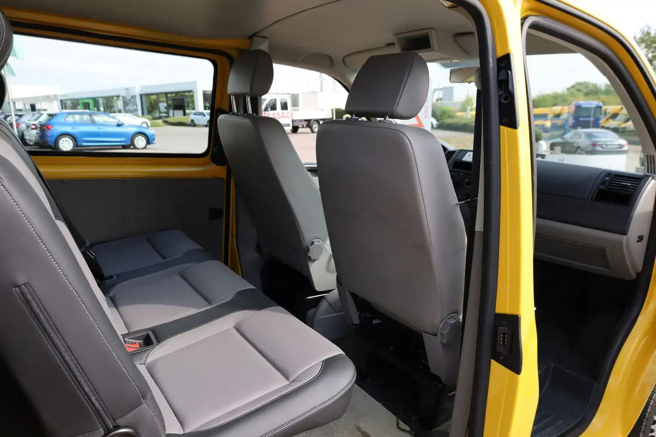 Volkswagen T5 Transporter/ 2.0 TDI/EU5/1.Hand/5-Sitze - Jatko-ohjaamo kevyt kuorma-auto: kuva Volkswagen T5 Transporter/ 2.0 TDI/EU5/1.Hand/5-Sitze - Jatko-ohjaamo kevyt kuorma-auto Volkswagen T5 Transporter/ 2.0 TDI/EU5/1.Hand/5-Sitze - Jatko-ohjaamo kevyt kuorma-auto: kuva Volkswagen T5 Transporter/ 2.0 TDI/EU5/1.Hand/5-Sitze - Jatko-ohjaamo kevyt kuorma-auto
