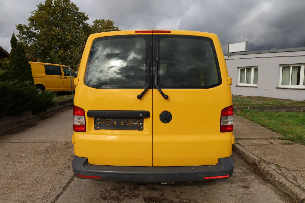 Volkswagen T5 Transporter/ 2.0 TDI/EU5/Flügeltüren - Pakettiauto: kuva Volkswagen T5 Transporter/ 2.0 TDI/EU5/Flügeltüren - Pakettiauto Volkswagen T5 Transporter/ 2.0 TDI/EU5/Flügeltüren - Pakettiauto: kuva Volkswagen T5 Transporter/ 2.0 TDI/EU5/Flügeltüren - Pakettiauto