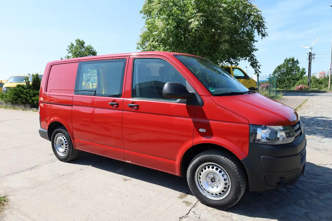 Volkswagen T5 Transporter Kasten-Kombi 2.0 TDI/EU5/1.Hand - Pakettiauto: kuva Volkswagen T5 Transporter Kasten-Kombi 2.0 TDI/EU5/1.Hand - Pakettiauto Volkswagen T5 Transporter Kasten-Kombi 2.0 TDI/EU5/1.Hand - Pakettiauto: kuva Volkswagen T5 Transporter Kasten-Kombi 2.0 TDI/EU5/1.Hand - Pakettiauto