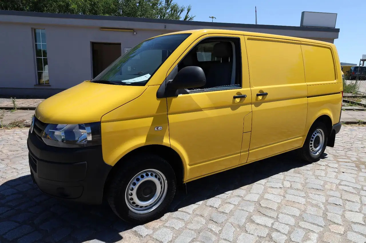 Volkswagen T5 Transporter Kasten-Kombi 2.0 TDI/EU5 - Henkilöauto: kuva Volkswagen T5 Transporter Kasten-Kombi 2.0 TDI/EU5 - Henkilöauto Volkswagen T5 Transporter Kasten-Kombi 2.0 TDI/EU5 - Henkilöauto: kuva Volkswagen T5 Transporter Kasten-Kombi 2.0 TDI/EU5 - Henkilöauto