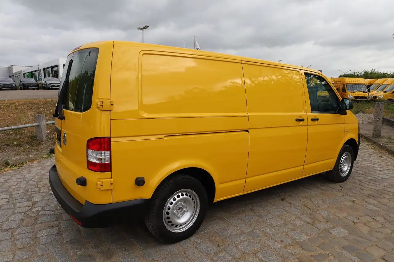 Volkswagen T5 Transporter MAXI 2.0 TDI/EU5/Flügeltüren - Pakettiauto: kuva Volkswagen T5 Transporter MAXI 2.0 TDI/EU5/Flügeltüren - Pakettiauto Volkswagen T5 Transporter MAXI 2.0 TDI/EU5/Flügeltüren - Pakettiauto: kuva Volkswagen T5 Transporter MAXI 2.0 TDI/EU5/Flügeltüren - Pakettiauto