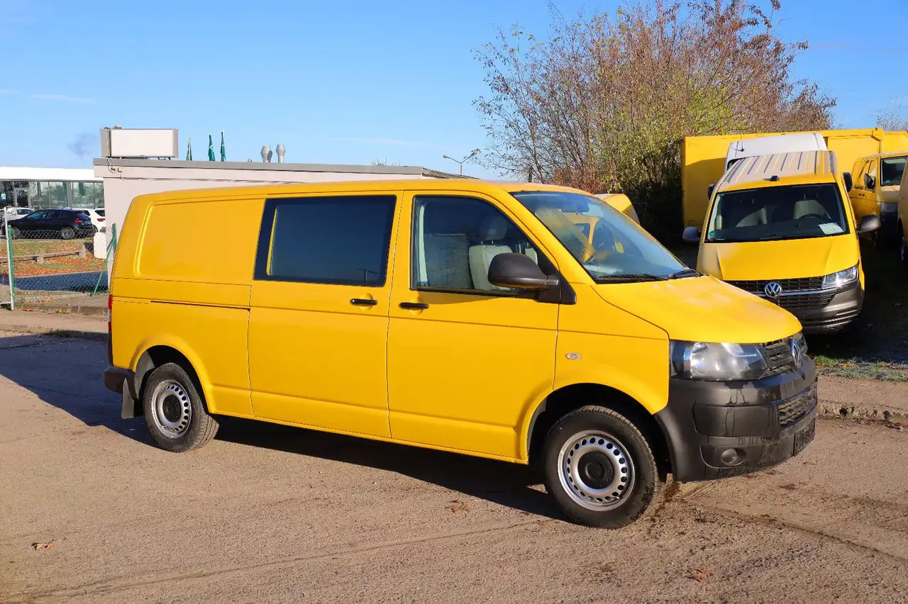 Volkswagen T5 lang Transporter Kasten-Kombi 2.0 TDI/EU5 - Pakettiauto: kuva Volkswagen T5 lang Transporter Kasten-Kombi 2.0 TDI/EU5 - Pakettiauto Volkswagen T5 lang Transporter Kasten-Kombi 2.0 TDI/EU5 - Pakettiauto: kuva Volkswagen T5 lang Transporter Kasten-Kombi 2.0 TDI/EU5 - Pakettiauto