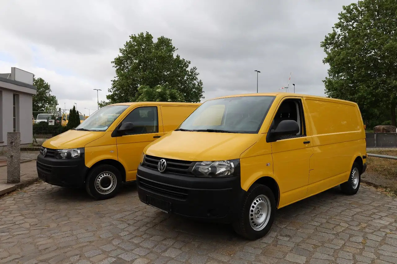 Volkswagen T5 lang Transporter Kasten-Kombi 2.0 TDI/EU5 - Pakettiauto: kuva Volkswagen T5 lang Transporter Kasten-Kombi 2.0 TDI/EU5 - Pakettiauto Volkswagen T5 lang Transporter Kasten-Kombi 2.0 TDI/EU5 - Pakettiauto: kuva Volkswagen T5 lang Transporter Kasten-Kombi 2.0 TDI/EU5 - Pakettiauto