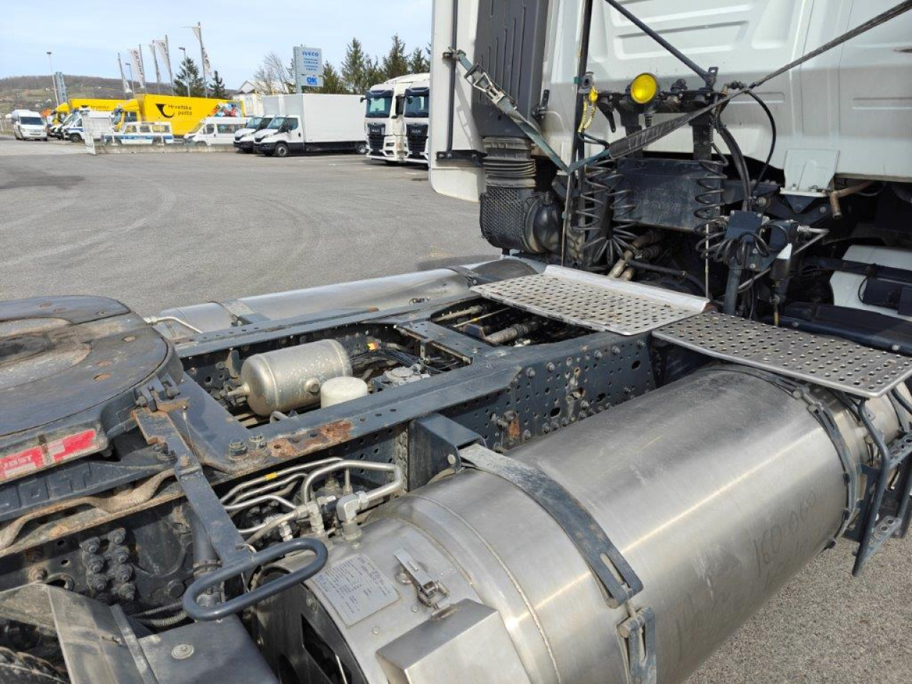 IVECO Stralis AS440S46T/PLNG Intarder Klima Luftfeder ZV - Vetopöytäauto: kuva IVECO Stralis AS440S46T/PLNG Intarder Klima Luftfeder ZV - Vetopöytäauto IVECO Stralis AS440S46T/PLNG Intarder Klima Luftfeder ZV - Vetopöytäauto: kuva IVECO Stralis AS440S46T/PLNG Intarder Klima Luftfeder ZV - Vetopöytäauto