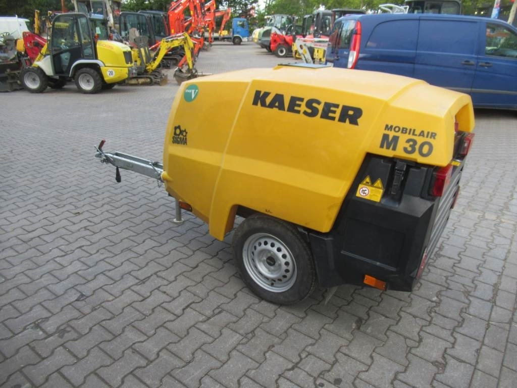 Kaeser M30 PE-2 - Ilmakompressori: kuva Kaeser M30 PE-2 - Ilmakompressori Kaeser M30 PE-2 - Ilmakompressori: kuva Kaeser M30 PE-2 - Ilmakompressori