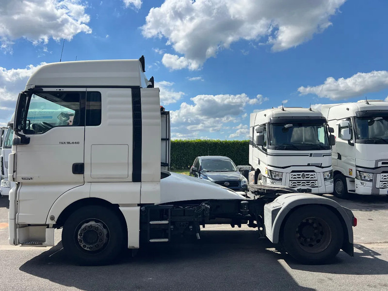 MAN TGX 18.440 Retarder***TGX18.440*** - Vetopöytäauto: kuva MAN TGX 18.440 Retarder***TGX18.440*** - Vetopöytäauto MAN TGX 18.440 Retarder***TGX18.440*** - Vetopöytäauto: kuva MAN TGX 18.440 Retarder***TGX18.440*** - Vetopöytäauto