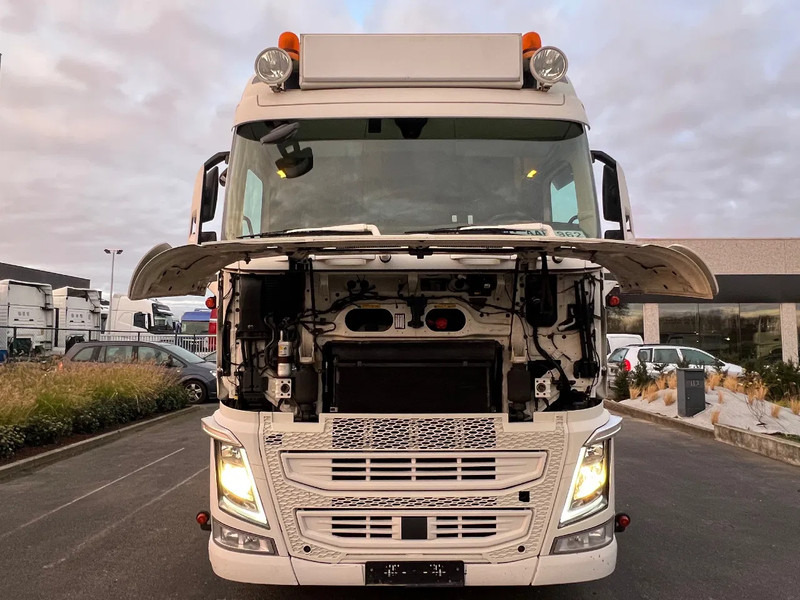 Volvo FH 500 2018-FH500-full spoilers - Vetopöytäauto: kuva Volvo FH 500 2018-FH500-full spoilers - Vetopöytäauto Volvo FH 500 2018-FH500-full spoilers - Vetopöytäauto: kuva Volvo FH 500 2018-FH500-full spoilers - Vetopöytäauto