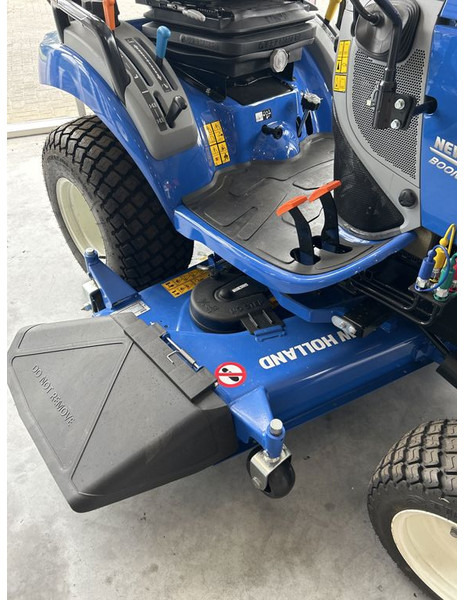 New Holland New Holland Boomer - Traktori: kuva New Holland New Holland Boomer - Traktori New Holland New Holland Boomer - Traktori: kuva New Holland New Holland Boomer - Traktori