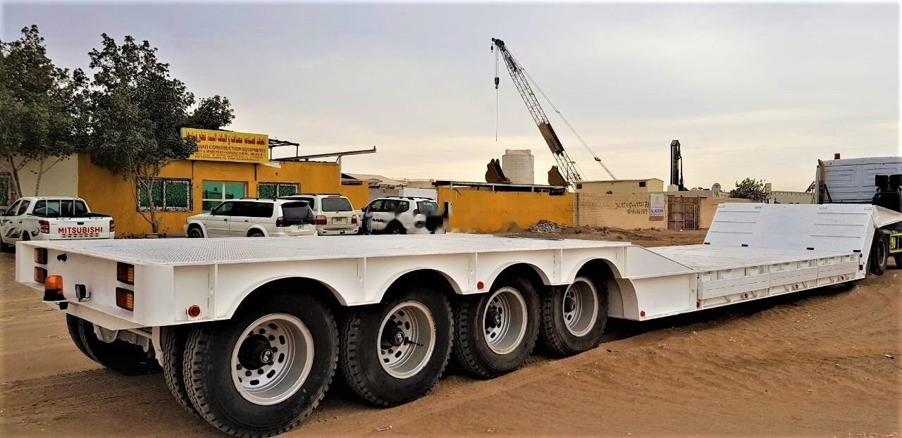 AME 120 Ton 4 Axle Front Loading Lowbed Semi-Trailer - Apuvaunu puoliperävaunu: kuva AME 120 Ton 4 Axle Front Loading Lowbed Semi-Trailer - Apuvaunu puoliperävaunu AME 120 Ton 4 Axle Front Loading Lowbed Semi-Trailer - Apuvaunu puoliperävaunu: kuva AME 120 Ton 4 Axle Front Loading Lowbed Semi-Trailer - Apuvaunu puoliperävaunu