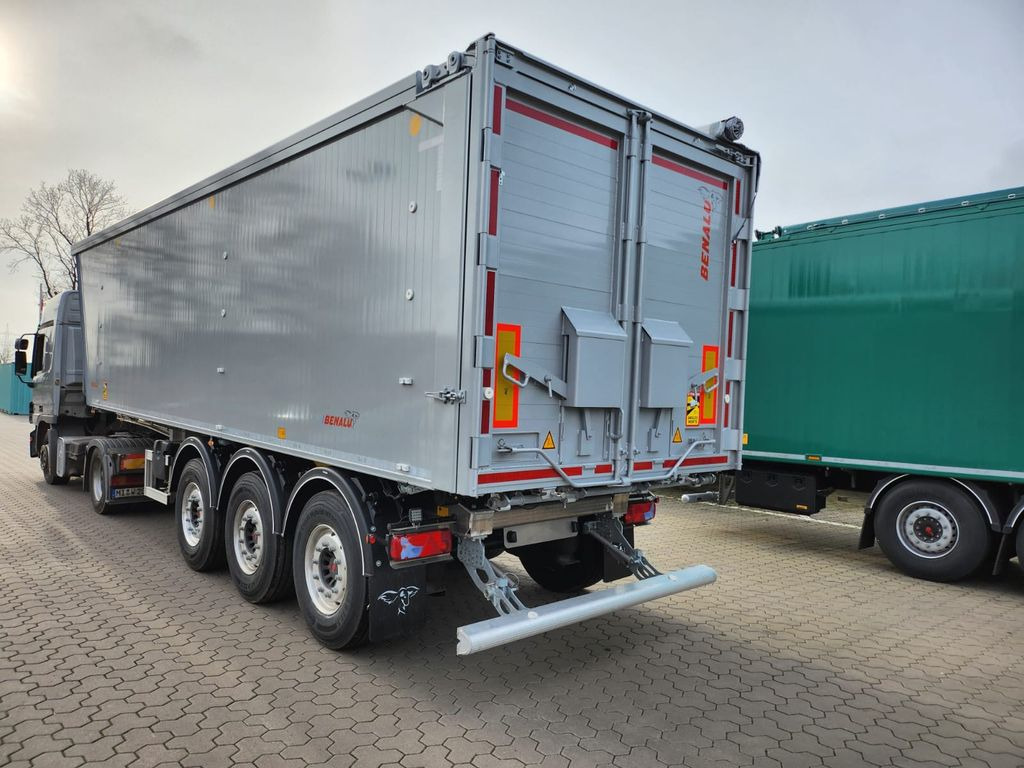 Benalu Agriliner 88 H2200 47,3m³ 50 m³ - Kippiauto puoliperävaunu: kuva Benalu Agriliner 88 H2200 47,3m³ 50 m³ - Kippiauto puoliperävaunu Benalu Agriliner 88 H2200 47,3m³ 50 m³ - Kippiauto puoliperävaunu: kuva Benalu Agriliner 88 H2200 47,3m³ 50 m³ - Kippiauto puoliperävaunu