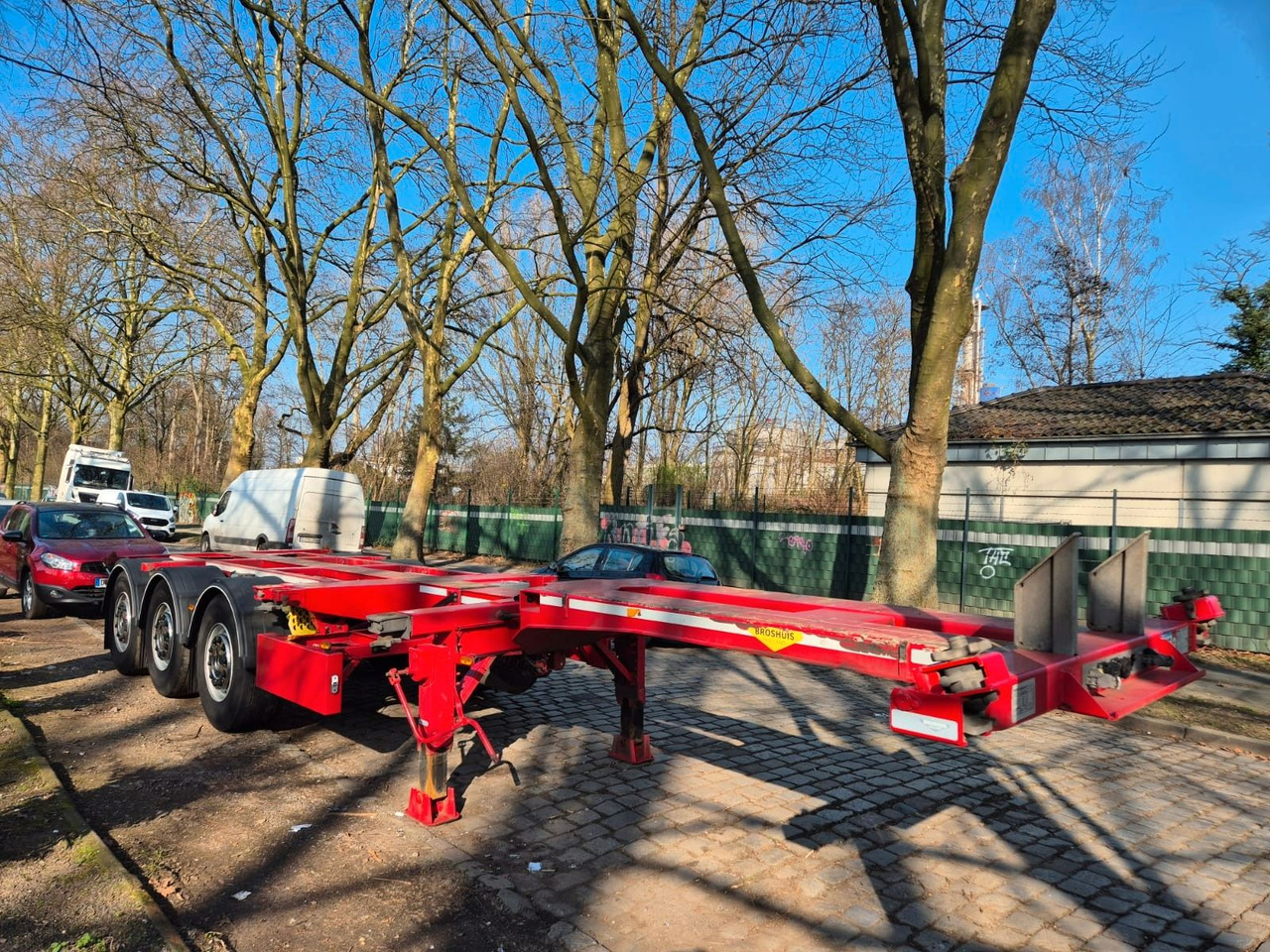 Broshuis Container Chassis - MFCC-HD - Ausziehbar - Lavapuoliperävaunu: kuva Broshuis Container Chassis - MFCC-HD - Ausziehbar - Lavapuoliperävaunu Broshuis Container Chassis - MFCC-HD - Ausziehbar - Lavapuoliperävaunu: kuva Broshuis Container Chassis - MFCC-HD - Ausziehbar - Lavapuoliperävaunu