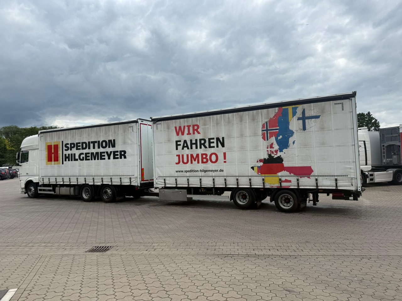 DAF XF 480 FAN LowDeck 6x2 Jumbo Inklusive Anhänger - Pressukapelli kuorma-auto: kuva DAF XF 480 FAN LowDeck 6x2 Jumbo Inklusive Anhänger - Pressukapelli kuorma-auto DAF XF 480 FAN LowDeck 6x2 Jumbo Inklusive Anhänger - Pressukapelli kuorma-auto: kuva DAF XF 480 FAN LowDeck 6x2 Jumbo Inklusive Anhänger - Pressukapelli kuorma-auto