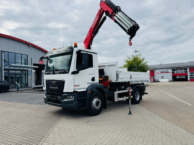 MAN 18.320 4x4 mit Fassi Ladekran Sofort Verfügbar - Kippiauto kuorma-auto, Nosturiauto: kuva MAN 18.320 4x4 mit Fassi Ladekran Sofort Verfügbar - Kippiauto kuorma-auto, Nosturiauto MAN 18.320 4x4 mit Fassi Ladekran Sofort Verfügbar - Kippiauto kuorma-auto, Nosturiauto: kuva MAN 18.320 4x4 mit Fassi Ladekran Sofort Verfügbar - Kippiauto kuorma-auto, Nosturiauto