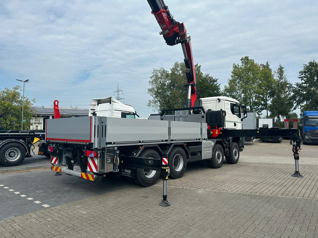 MAN TGS 41.520 8x8 mit Fassi Ladekran F710RA.2.26 - Nosturiauto: kuva MAN TGS 41.520 8x8 mit Fassi Ladekran F710RA.2.26 - Nosturiauto MAN TGS 41.520 8x8 mit Fassi Ladekran F710RA.2.26 - Nosturiauto: kuva MAN TGS 41.520 8x8 mit Fassi Ladekran F710RA.2.26 - Nosturiauto
