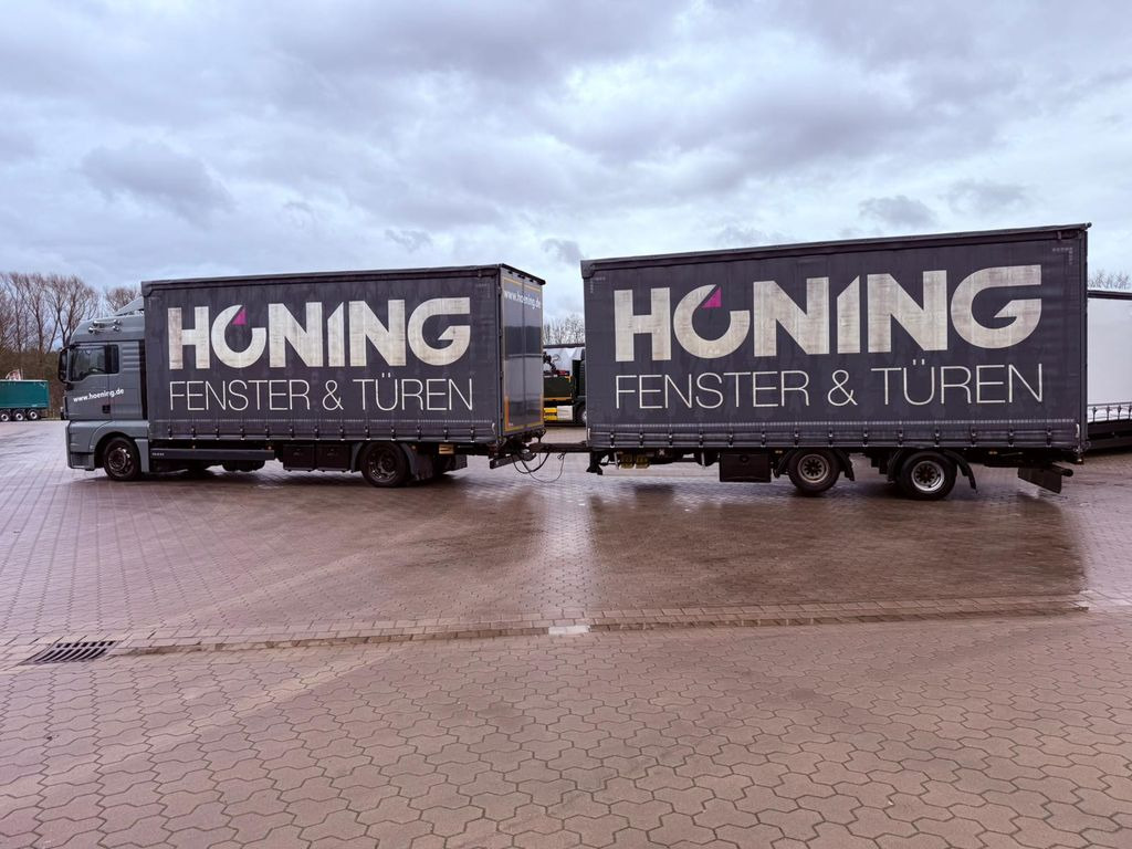 MAN TGX 18.440 LL Volumen LKW mit Staplerhalterung - Pressukapelli kuorma-auto: kuva MAN TGX 18.440 LL Volumen LKW mit Staplerhalterung - Pressukapelli kuorma-auto MAN TGX 18.440 LL Volumen LKW mit Staplerhalterung - Pressukapelli kuorma-auto: kuva MAN TGX 18.440 LL Volumen LKW mit Staplerhalterung - Pressukapelli kuorma-auto