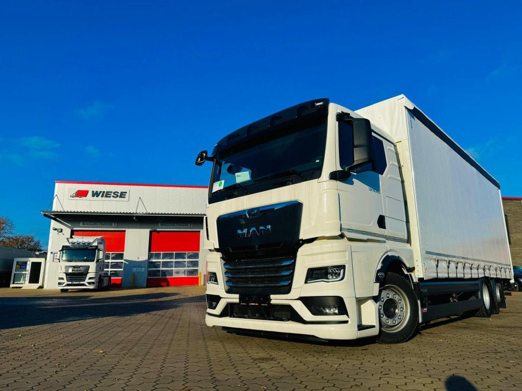 MAN TGX 26.440 6x2 LL Schwerlast Ladebordwand/Rampe - Kuljetin kuorma-auto: kuva MAN TGX 26.440 6x2 LL Schwerlast Ladebordwand/Rampe - Kuljetin kuorma-auto MAN TGX 26.440 6x2 LL Schwerlast Ladebordwand/Rampe - Kuljetin kuorma-auto: kuva MAN TGX 26.440 6x2 LL Schwerlast Ladebordwand/Rampe - Kuljetin kuorma-auto