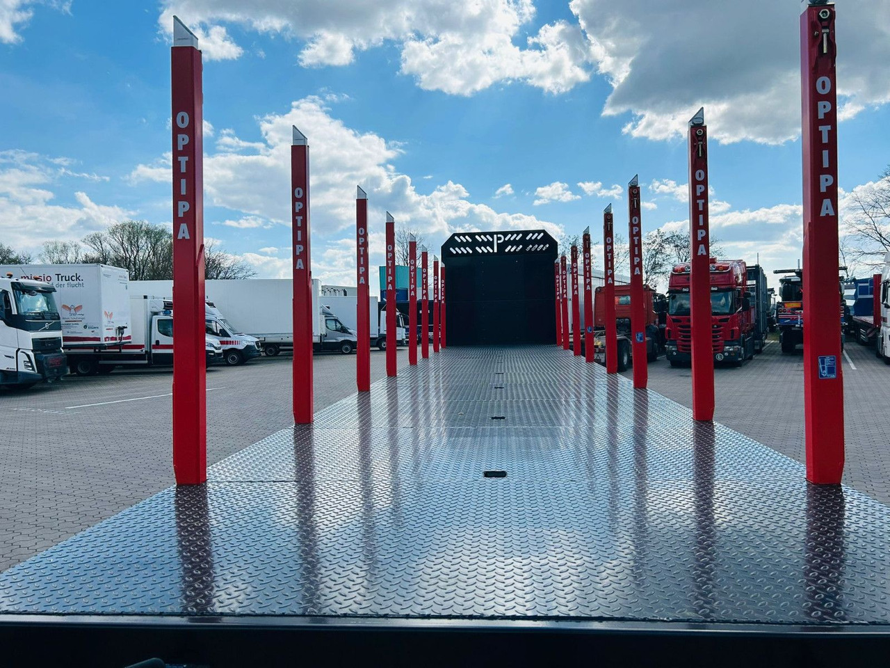 Puu puoliperävaunu PAVIC 3-Achs Plattform-Auflieger/Leergew. ca. 7,1t: kuva Puu puoliperävaunu PAVIC 3-Achs Plattform-Auflieger/Leergew. ca. 7,1t Puu puoliperävaunu PAVIC 3-Achs Plattform-Auflieger/Leergew. ca. 7,1t: kuva Puu puoliperävaunu PAVIC 3-Achs Plattform-Auflieger/Leergew. ca. 7,1t