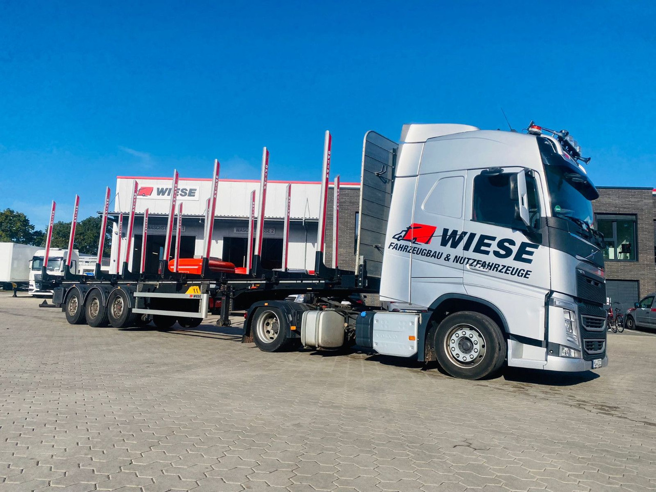 PAVIC Holzauflieger mit Schemel und Rungen - Puu puoliperävaunu: kuva PAVIC Holzauflieger mit Schemel und Rungen - Puu puoliperävaunu PAVIC Holzauflieger mit Schemel und Rungen - Puu puoliperävaunu: kuva PAVIC Holzauflieger mit Schemel und Rungen - Puu puoliperävaunu