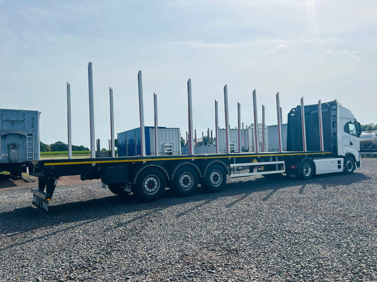 PAVIC PRSH27 Plateau Rungen Schnellwechselsystem - Puu puoliperävaunu: kuva PAVIC PRSH27 Plateau Rungen Schnellwechselsystem - Puu puoliperävaunu PAVIC PRSH27 Plateau Rungen Schnellwechselsystem - Puu puoliperävaunu: kuva PAVIC PRSH27 Plateau Rungen Schnellwechselsystem - Puu puoliperävaunu