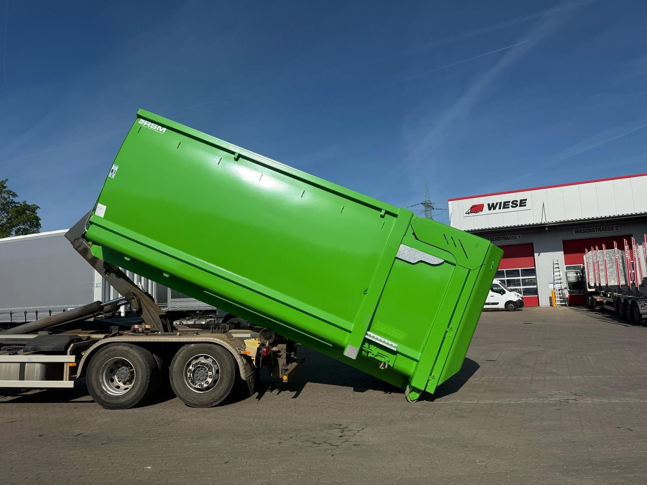 RSM Abrollcontainer 38m³ mit hydr. Heckklappe - Konttialus/ Vaihtokuormatilat puoliperävaunu: kuva RSM Abrollcontainer 38m³ mit hydr. Heckklappe - Konttialus/ Vaihtokuormatilat puoliperävaunu RSM Abrollcontainer 38m³ mit hydr. Heckklappe - Konttialus/ Vaihtokuormatilat puoliperävaunu: kuva RSM Abrollcontainer 38m³ mit hydr. Heckklappe - Konttialus/ Vaihtokuormatilat puoliperävaunu