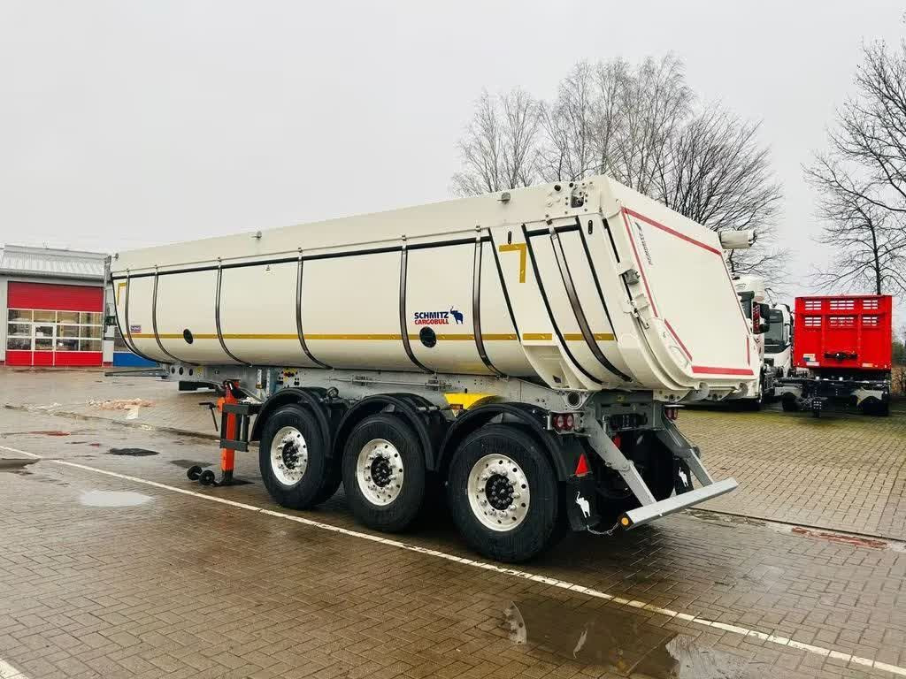 Schmitz Cargobull Thermomulde 24m³ isoliert - Kippiauto puoliperävaunu: kuva Schmitz Cargobull Thermomulde 24m³ isoliert - Kippiauto puoliperävaunu Schmitz Cargobull Thermomulde 24m³ isoliert - Kippiauto puoliperävaunu: kuva Schmitz Cargobull Thermomulde 24m³ isoliert - Kippiauto puoliperävaunu