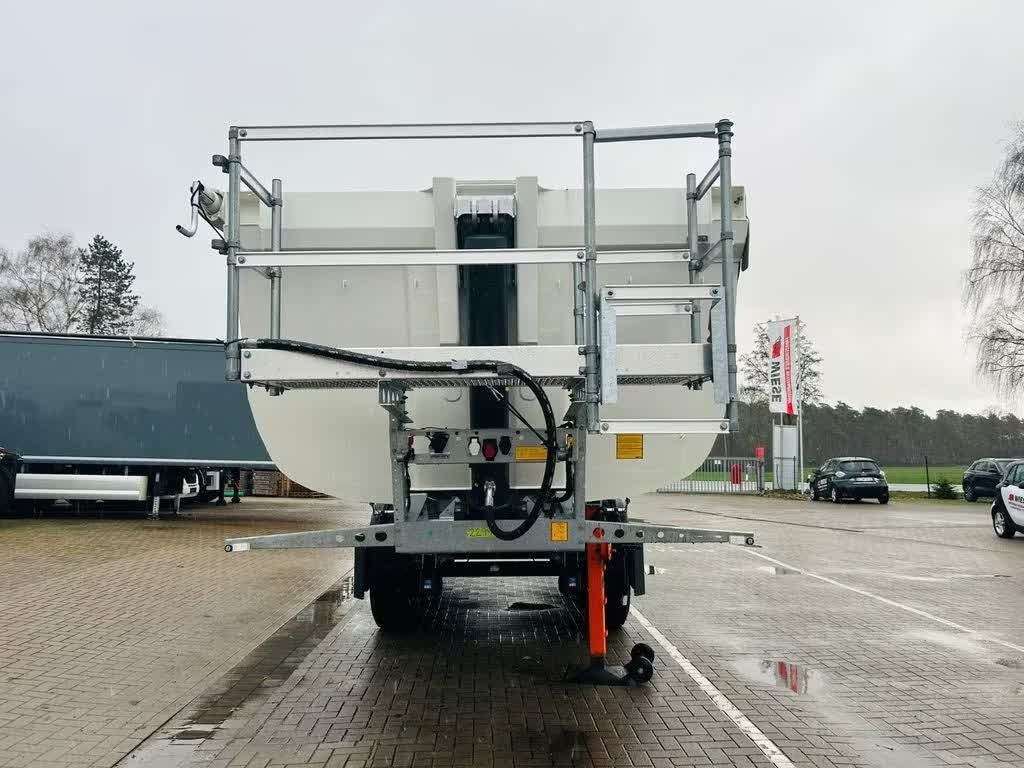 Schmitz Cargobull Thermomulde 24m³ isoliert - Kippiauto puoliperävaunu: kuva Schmitz Cargobull Thermomulde 24m³ isoliert - Kippiauto puoliperävaunu Schmitz Cargobull Thermomulde 24m³ isoliert - Kippiauto puoliperävaunu: kuva Schmitz Cargobull Thermomulde 24m³ isoliert - Kippiauto puoliperävaunu