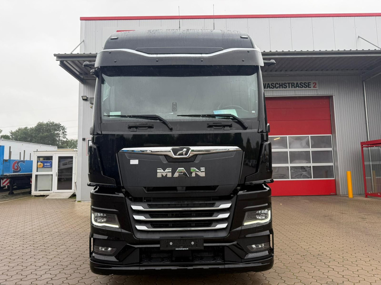 MAN TGX 18.480 GX 4x2 BLOptiView Sofort Verfügbar - Vetopöytäauto: kuva MAN TGX 18.480 GX 4x2 BLOptiView Sofort Verfügbar - Vetopöytäauto MAN TGX 18.480 GX 4x2 BLOptiView Sofort Verfügbar - Vetopöytäauto: kuva MAN TGX 18.480 GX 4x2 BLOptiView Sofort Verfügbar - Vetopöytäauto