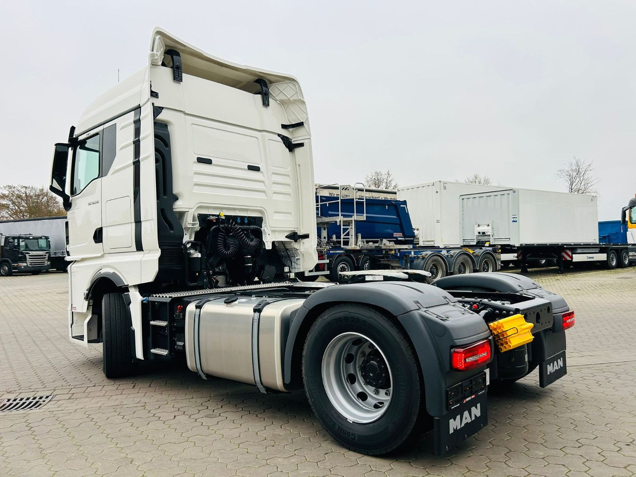 MAN TGX 18.510 4x2 BL 2 Kreis Hydraulik möglich - Vetopöytäauto: kuva MAN TGX 18.510 4x2 BL 2 Kreis Hydraulik möglich - Vetopöytäauto MAN TGX 18.510 4x2 BL 2 Kreis Hydraulik möglich - Vetopöytäauto: kuva MAN TGX 18.510 4x2 BL 2 Kreis Hydraulik möglich - Vetopöytäauto