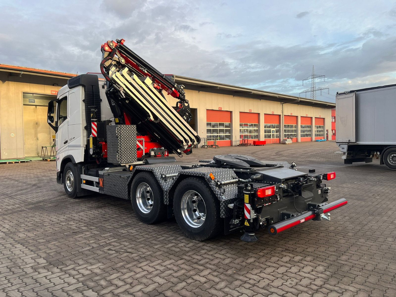 Volvo FH500 6x2 mit Fassi F545 2.27 JIB Winde sofort - Nosturiauto: kuva Volvo FH500 6x2 mit Fassi F545 2.27 JIB Winde sofort - Nosturiauto Volvo FH500 6x2 mit Fassi F545 2.27 JIB Winde sofort - Nosturiauto: kuva Volvo FH500 6x2 mit Fassi F545 2.27 JIB Winde sofort - Nosturiauto