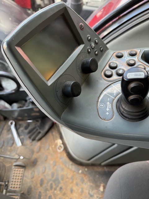 VALTRA T183 DIRECT DRIVE - Traktori: kuva VALTRA T183 DIRECT DRIVE - Traktori VALTRA T183 DIRECT DRIVE - Traktori: kuva VALTRA T183 DIRECT DRIVE - Traktori
