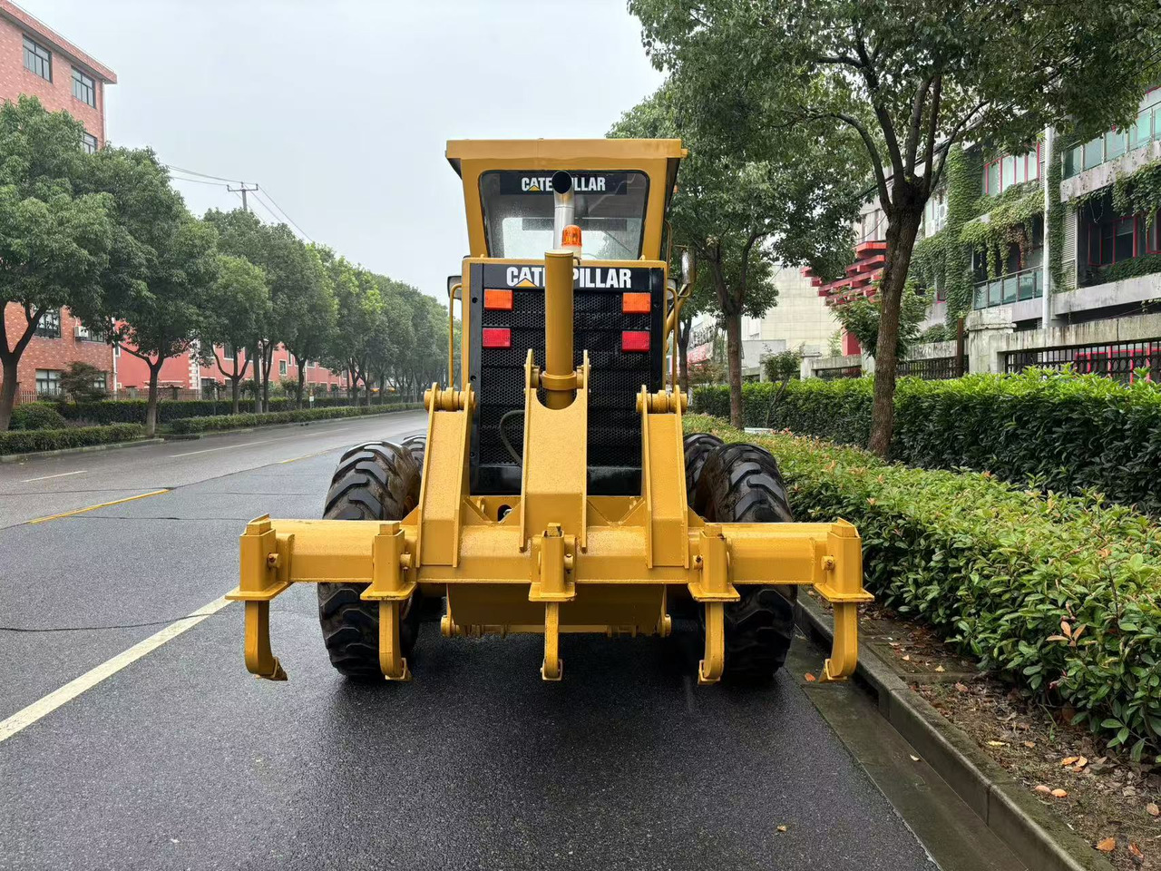 CATERPILLAR 140H - Tiehöylä: kuva CATERPILLAR 140H - Tiehöylä CATERPILLAR 140H - Tiehöylä: kuva CATERPILLAR 140H - Tiehöylä