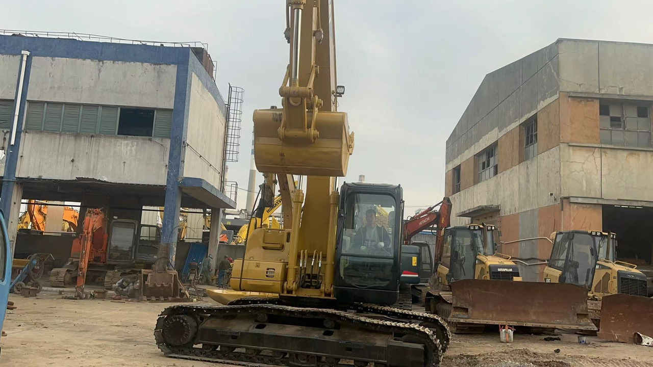 CATERPILLAR 320C - Telakaivukone: kuva CATERPILLAR 320C - Telakaivukone CATERPILLAR 320C - Telakaivukone: kuva CATERPILLAR 320C - Telakaivukone