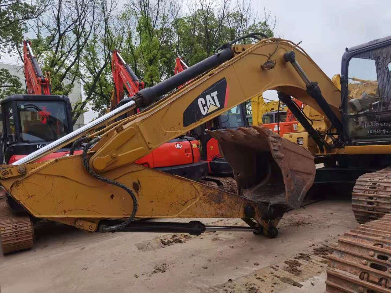 CATERPILLAR 320CL - Telakaivukone: kuva CATERPILLAR 320CL - Telakaivukone CATERPILLAR 320CL - Telakaivukone: kuva CATERPILLAR 320CL - Telakaivukone