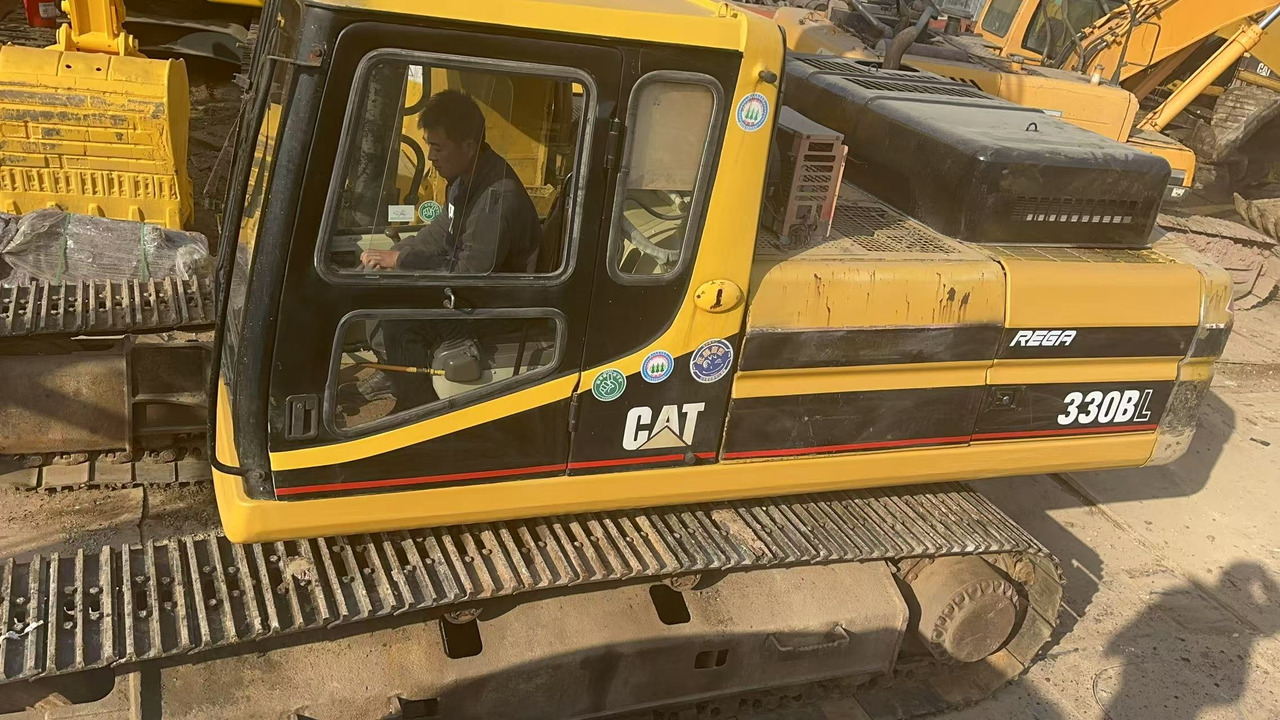 CATERPILLAR 330B - Telakaivukone: kuva CATERPILLAR 330B - Telakaivukone CATERPILLAR 330B - Telakaivukone: kuva CATERPILLAR 330B - Telakaivukone