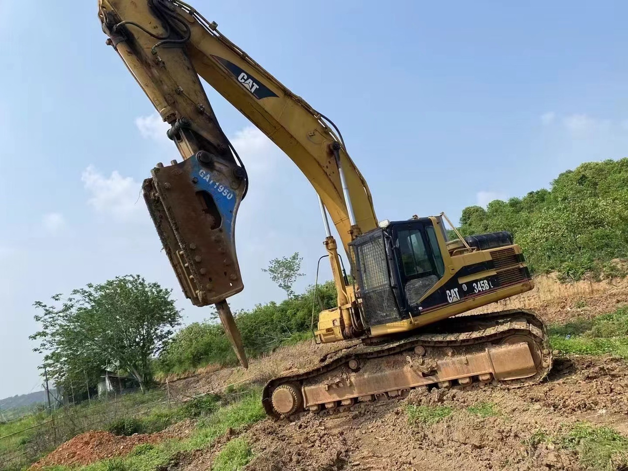 CATERPILLAR 345B - Telakaivukone: kuva CATERPILLAR 345B - Telakaivukone CATERPILLAR 345B - Telakaivukone: kuva CATERPILLAR 345B - Telakaivukone