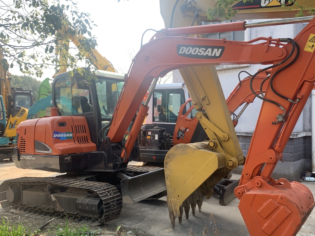 DOOSAN DX60-9 - Minikuormaaja: kuva DOOSAN DX60-9 - Minikuormaaja DOOSAN DX60-9 - Minikuormaaja: kuva DOOSAN DX60-9 - Minikuormaaja