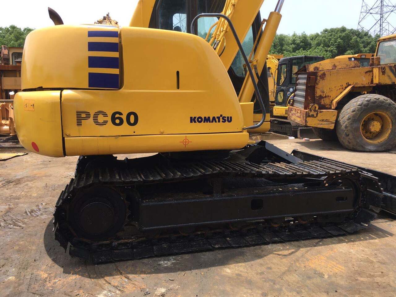 KOMATSU PC60-7 - Minikuormaaja: kuva KOMATSU PC60-7 - Minikuormaaja KOMATSU PC60-7 - Minikuormaaja: kuva KOMATSU PC60-7 - Minikuormaaja