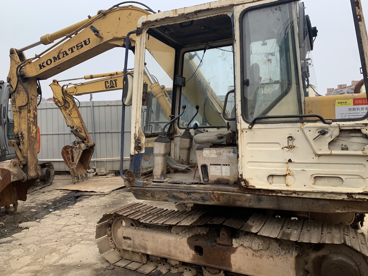KOMATSU PC60-excavator - Telakaivukone: kuva KOMATSU PC60-excavator - Telakaivukone KOMATSU PC60-excavator - Telakaivukone: kuva KOMATSU PC60-excavator - Telakaivukone