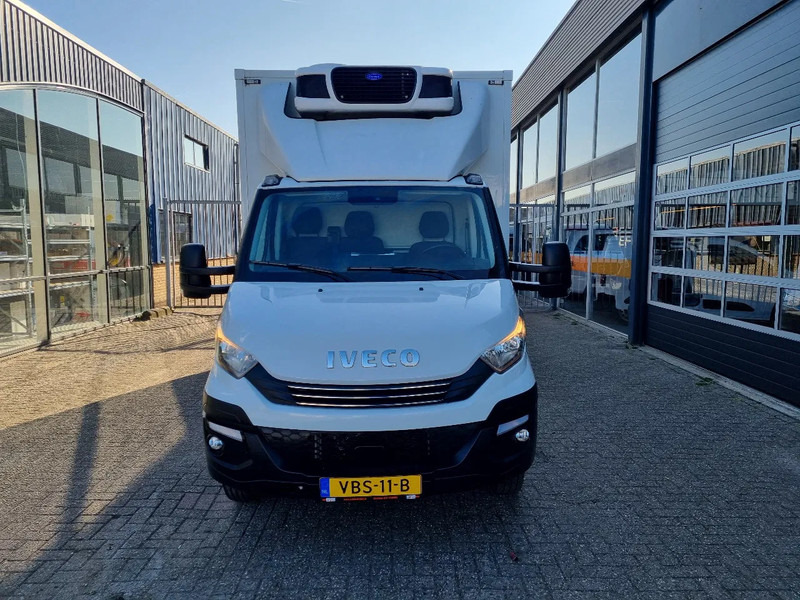 Iveco Daily 40C18 Kuhlkoffer Clixtar BE GVW 3.5T Nutzlast 3.65 T - Kylmäauto: kuva Iveco Daily 40C18 Kuhlkoffer Clixtar BE GVW 3.5T Nutzlast 3.65 T - Kylmäauto Iveco Daily 40C18 Kuhlkoffer Clixtar BE GVW 3.5T Nutzlast 3.65 T - Kylmäauto: kuva Iveco Daily 40C18 Kuhlkoffer Clixtar BE GVW 3.5T Nutzlast 3.65 T - Kylmäauto