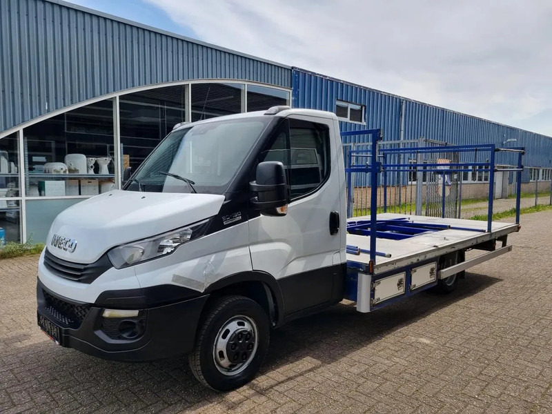 Iveco Daily 50C18 Plateau/ Airco/ PTO/ E6 - Avolava pakettiauto: kuva Iveco Daily 50C18 Plateau/ Airco/ PTO/ E6 - Avolava pakettiauto Iveco Daily 50C18 Plateau/ Airco/ PTO/ E6 - Avolava pakettiauto: kuva Iveco Daily 50C18 Plateau/ Airco/ PTO/ E6 - Avolava pakettiauto