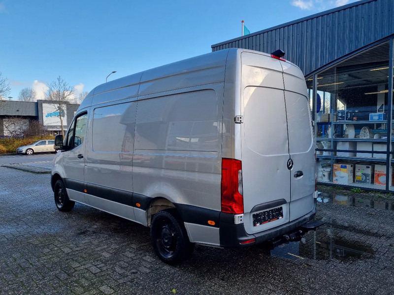 Mercedes-Benz Sprinter 316 CDI L2H2 2.2 CDI RWD Euro 6C - Pakettiauto: kuva Mercedes-Benz Sprinter 316 CDI L2H2 2.2 CDI RWD Euro 6C - Pakettiauto Mercedes-Benz Sprinter 316 CDI L2H2 2.2 CDI RWD Euro 6C - Pakettiauto: kuva Mercedes-Benz Sprinter 316 CDI L2H2 2.2 CDI RWD Euro 6C - Pakettiauto