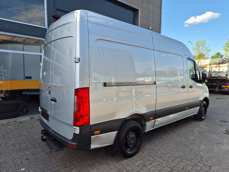 Mercedes-Benz Sprinter 316 CDI L2H2 RWD Euro 6C/ Airco/ Navi - Pakettiauto: kuva Mercedes-Benz Sprinter 316 CDI L2H2 RWD Euro 6C/ Airco/ Navi - Pakettiauto Mercedes-Benz Sprinter 316 CDI L2H2 RWD Euro 6C/ Airco/ Navi - Pakettiauto: kuva Mercedes-Benz Sprinter 316 CDI L2H2 RWD Euro 6C/ Airco/ Navi - Pakettiauto