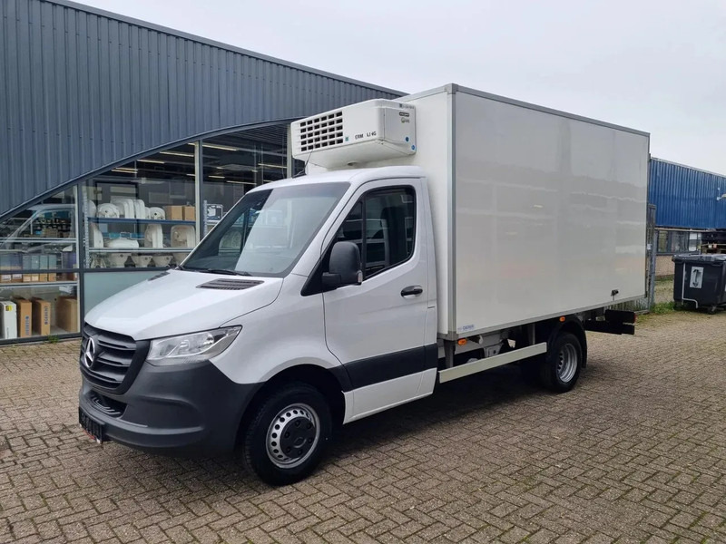 Mercedes-Benz Sprinter 516 CDI THERMOKING V500 MAX MT/ -20+20 STANDBY 380V - Kylmäauto: kuva Mercedes-Benz Sprinter 516 CDI THERMOKING V500 MAX MT/ -20+20 STANDBY 380V - Kylmäauto Mercedes-Benz Sprinter 516 CDI THERMOKING V500 MAX MT/ -20+20 STANDBY 380V - Kylmäauto: kuva Mercedes-Benz Sprinter 516 CDI THERMOKING V500 MAX MT/ -20+20 STANDBY 380V - Kylmäauto