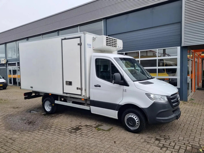 Mercedes-Benz Sprinter 516 CDI THERMOKING V500 MAX MT/ -20+20 STANDBY 380V - Kylmäauto: kuva Mercedes-Benz Sprinter 516 CDI THERMOKING V500 MAX MT/ -20+20 STANDBY 380V - Kylmäauto Mercedes-Benz Sprinter 516 CDI THERMOKING V500 MAX MT/ -20+20 STANDBY 380V - Kylmäauto: kuva Mercedes-Benz Sprinter 516 CDI THERMOKING V500 MAX MT/ -20+20 STANDBY 380V - Kylmäauto